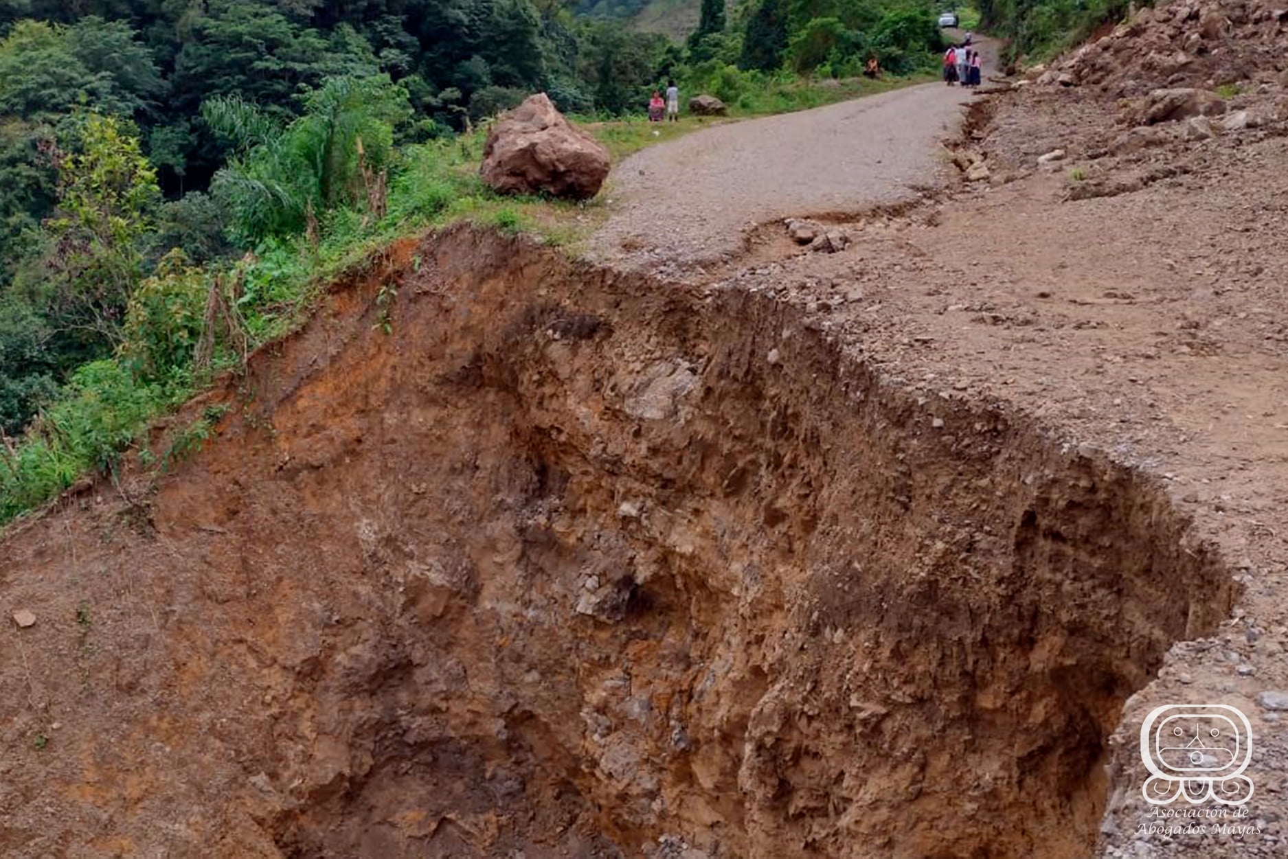entrega de viveres comunidades qeqchi 11