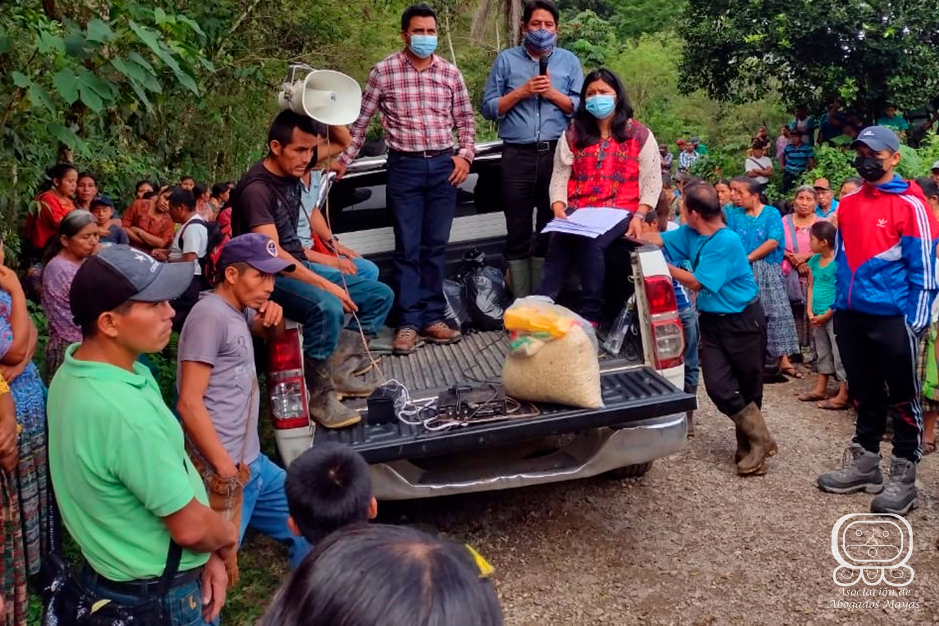 entrega de viveres comunidades qeqchi 9